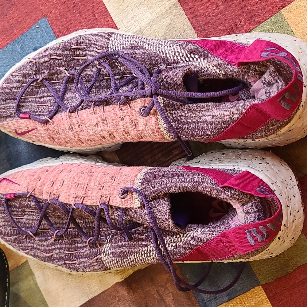 Nike shoes